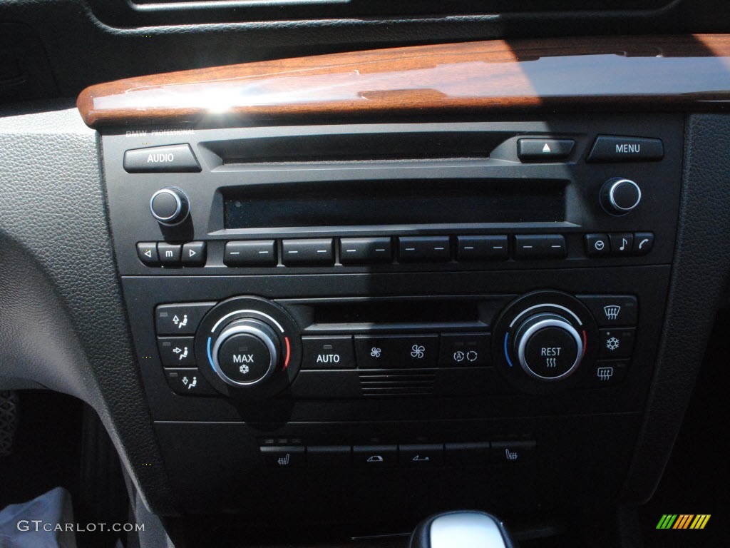 2009 1 Series 128i Convertible - Alpine White / Coral Red Boston Leather photo #20