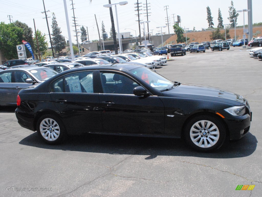 2009 3 Series 328i Sedan - Black Sapphire Metallic / Black photo #3