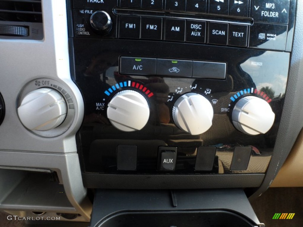 2007 Toyota Tundra SR5 Regular Cab Controls Photo #64972258
