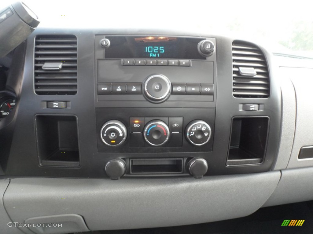 2007 Silverado 1500 Work Truck Regular Cab - Summit White / Dark Titanium Gray photo #24