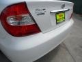 Super White - Camry XLE Photo No. 21