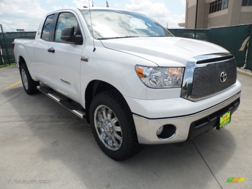 Super White Toyota Tundra