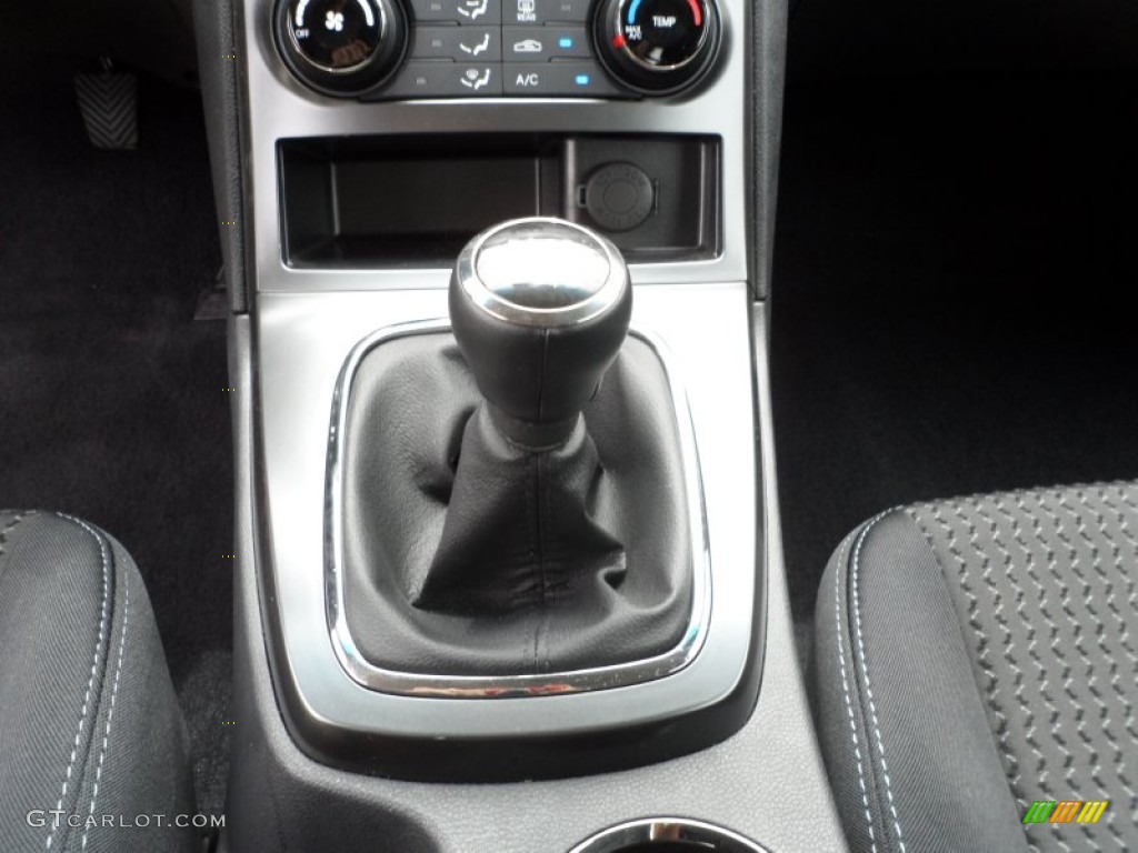 2012 Hyundai Genesis Coupe 2.0T Transmission Photos