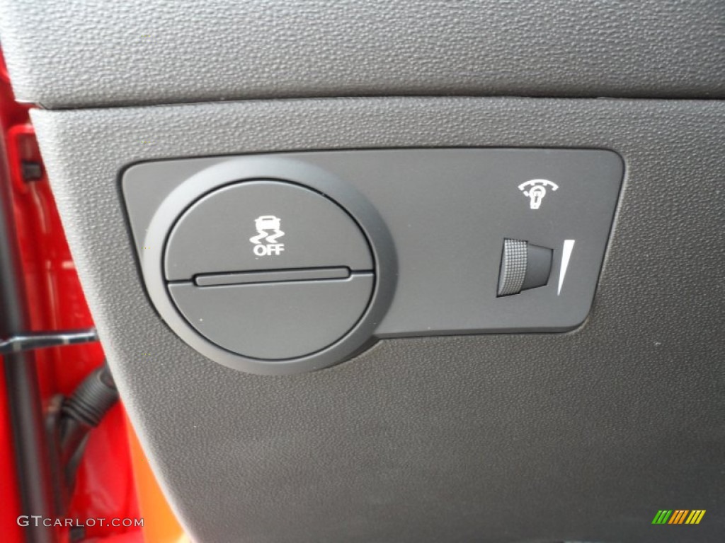 2012 Hyundai Genesis Coupe 2.0T Controls Photo #64973833