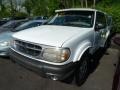 2000 Oxford White Ford Explorer XLT 4x4  photo #4