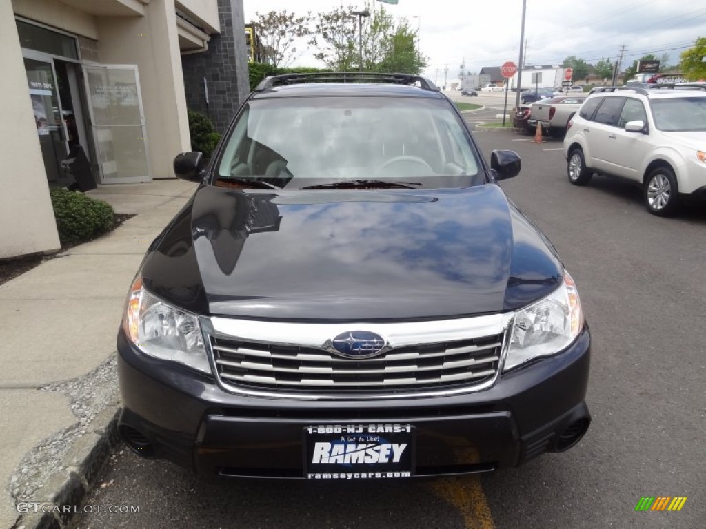 2009 Forester 2.5 X Premium - Dark Gray Metallic / Platinum photo #12