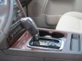 Black Clearcoat - Taurus SEL AWD Photo No. 13