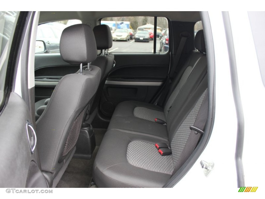 2011 HHR LT - Arctic Ice White / Gray photo #5