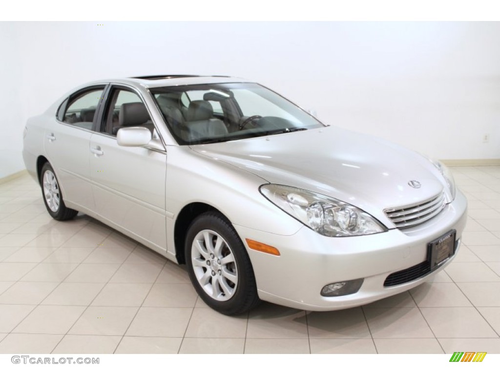 2002 ES 300 - Millennium Silver Metallic / Light Charcoal photo #1