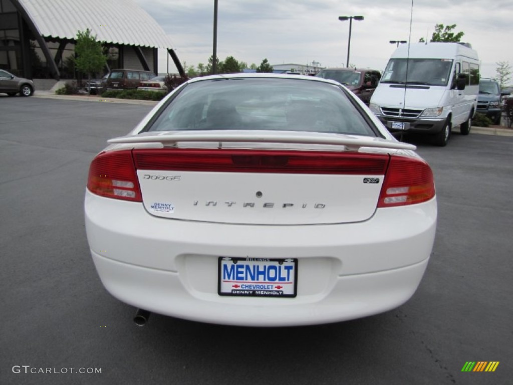 2003 Intrepid SXT - Stone White / Sandstone photo #6
