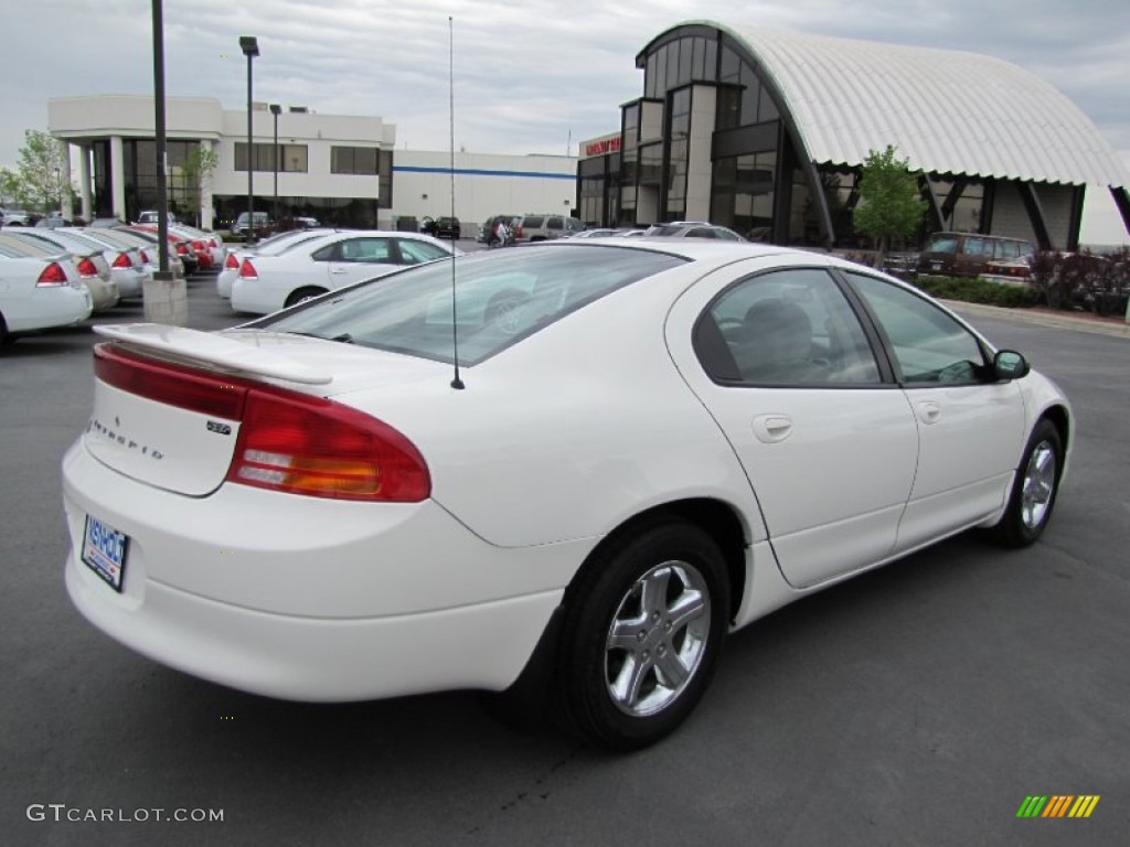 2003 Intrepid SXT - Stone White / Sandstone photo #7