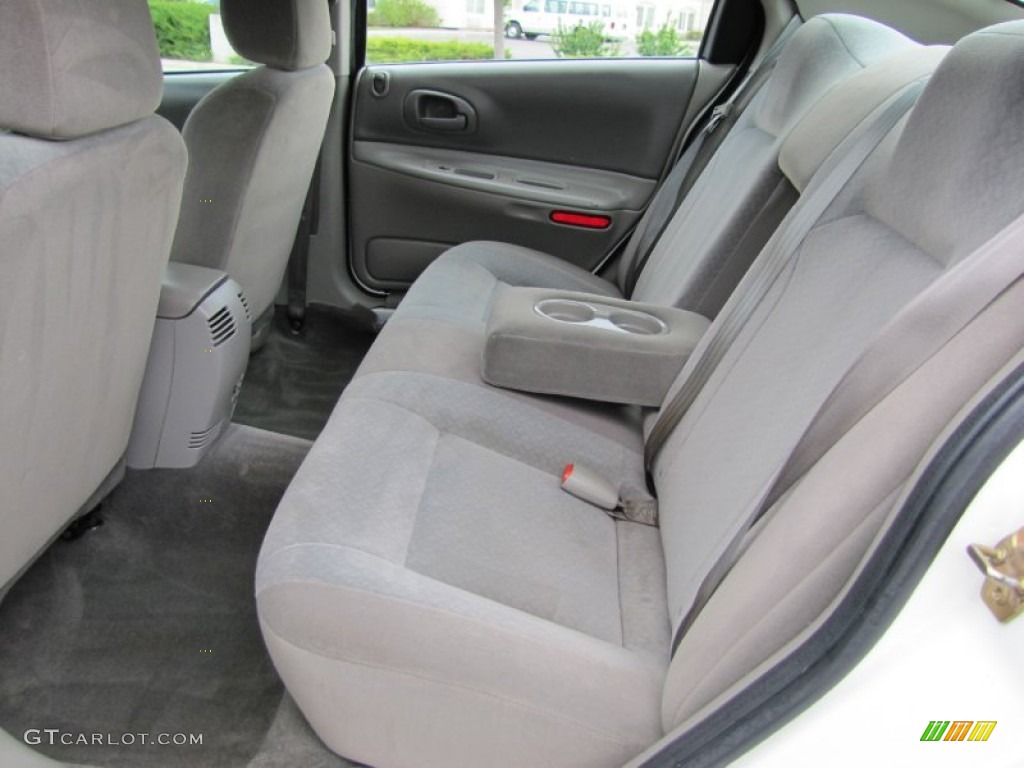 2003 Intrepid SXT - Stone White / Sandstone photo #25