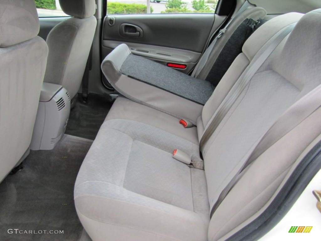 2003 Intrepid SXT - Stone White / Sandstone photo #26