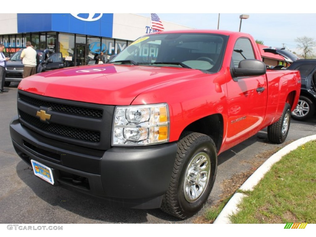 2010 Silverado 1500 Regular Cab 4x4 - Victory Red / Dark Titanium photo #1