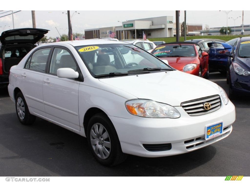 2003 Corolla LE - Super White / Light Gray photo #14