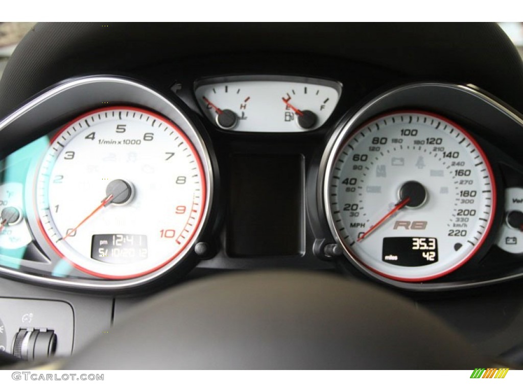 2012 Audi R8 5.2 FSI quattro Gauges Photo #64992284