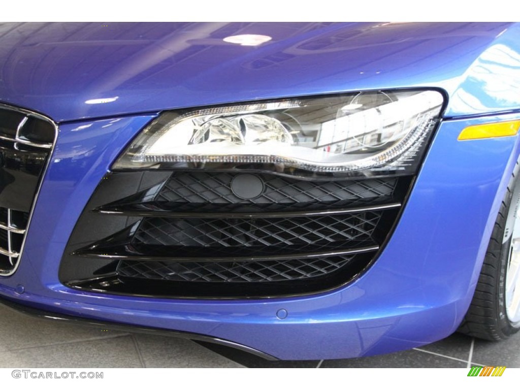 2012 R8 Spyder 5.2 FSI quattro - Sepang Blue Pearl Effect / Black photo #4