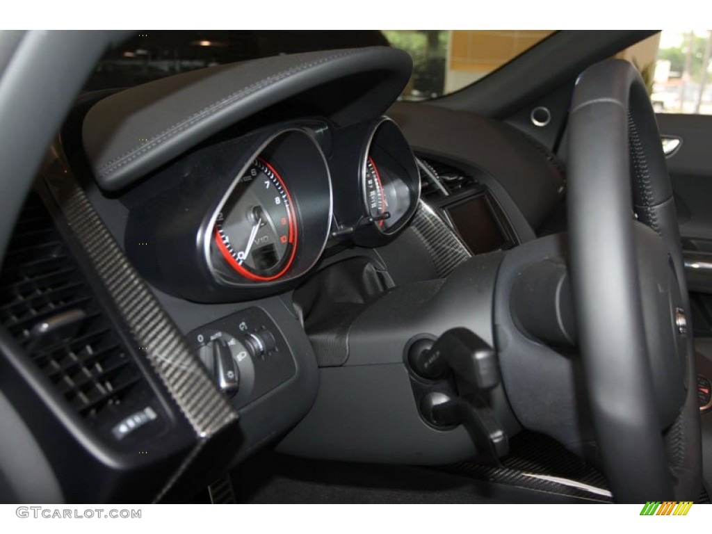 2012 R8 Spyder 5.2 FSI quattro - Sepang Blue Pearl Effect / Black photo #15