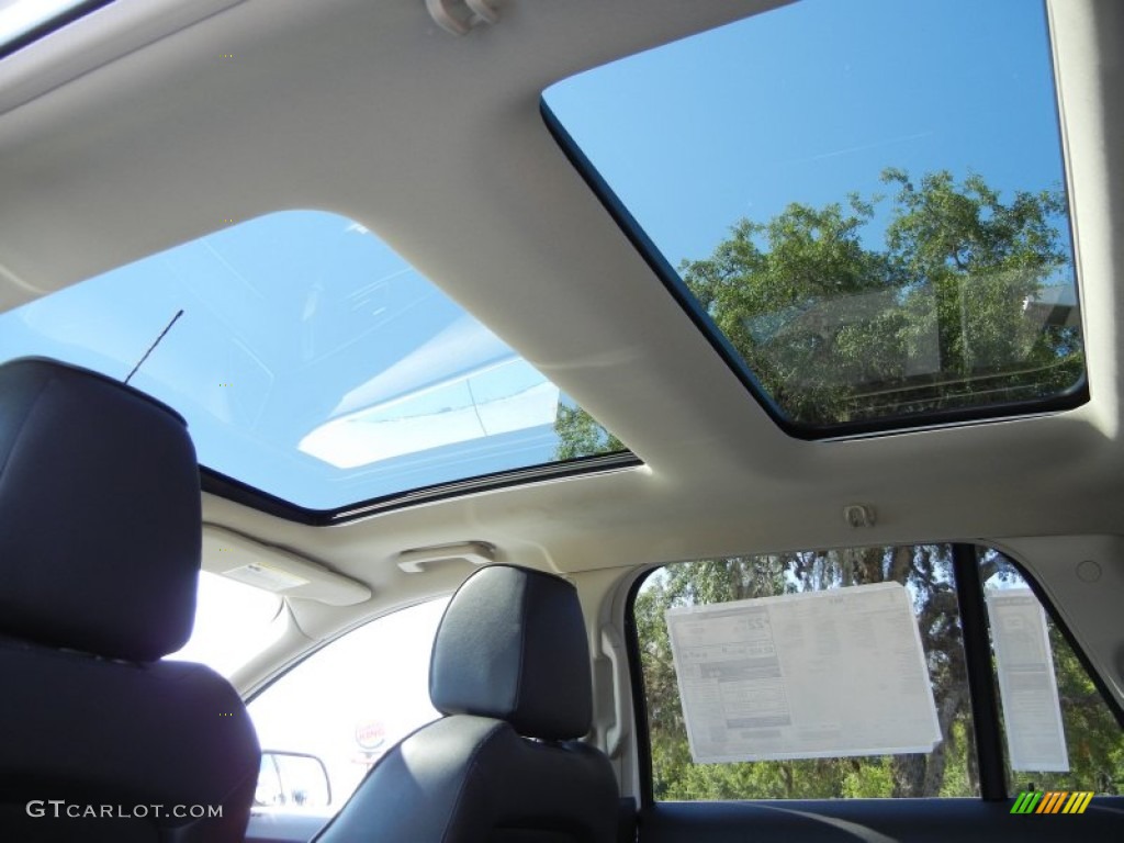 2013 Lincoln MKX FWD Sunroof Photo #64993541