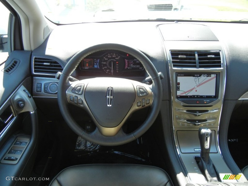 2013 Lincoln MKX FWD Limited Edition Bronze Metallic/Charcoal Black Dashboard Photo #64993544