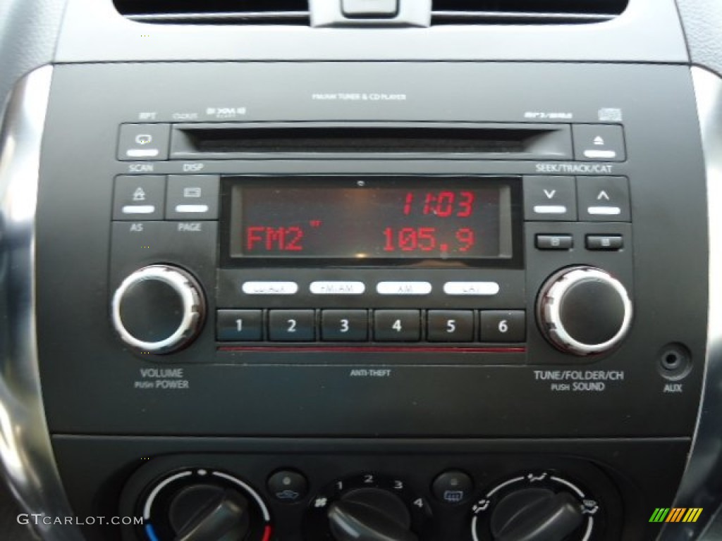 2011 Suzuki SX4 Crossover Technology AWD Audio System Photo #64997379