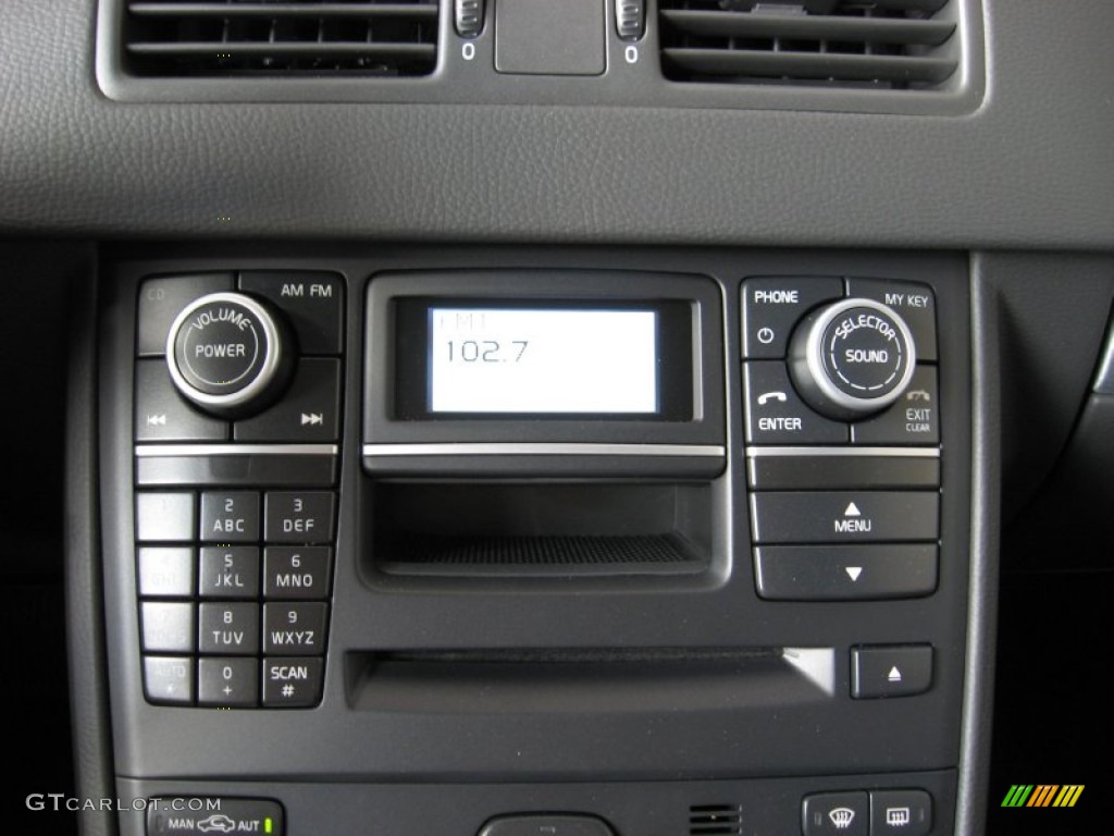 2013 Volvo XC90 3.2 AWD Audio System Photo #64999883