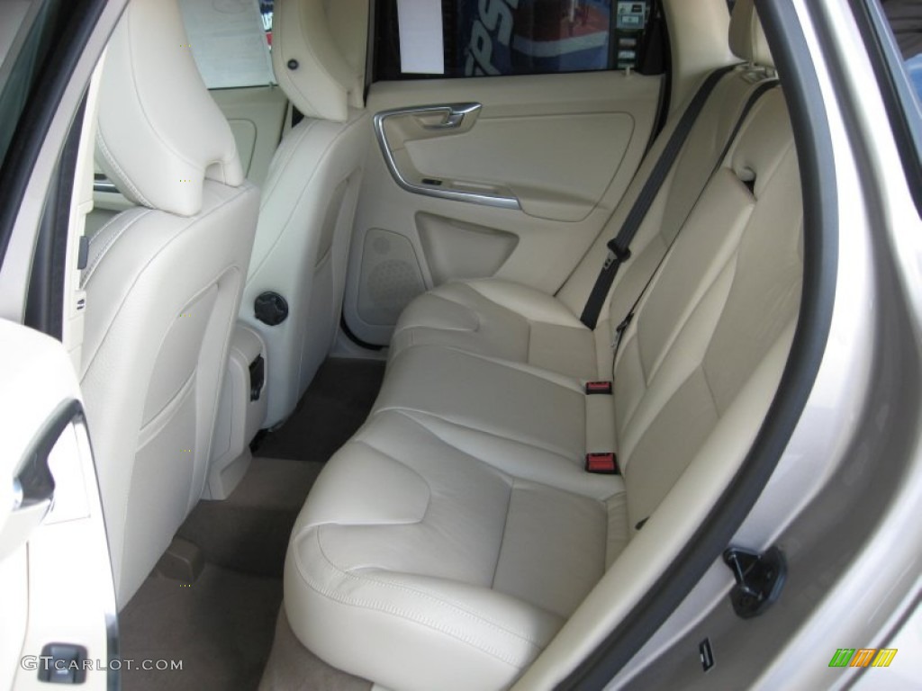 Sandstone Interior 2012 Volvo XC60 3.2 AWD Photo #65000639