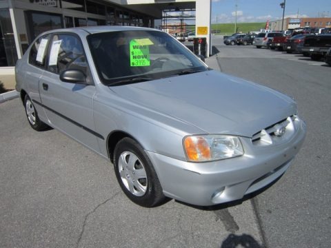 2001 Hyundai Accent L Coupe Data, Info and Specs