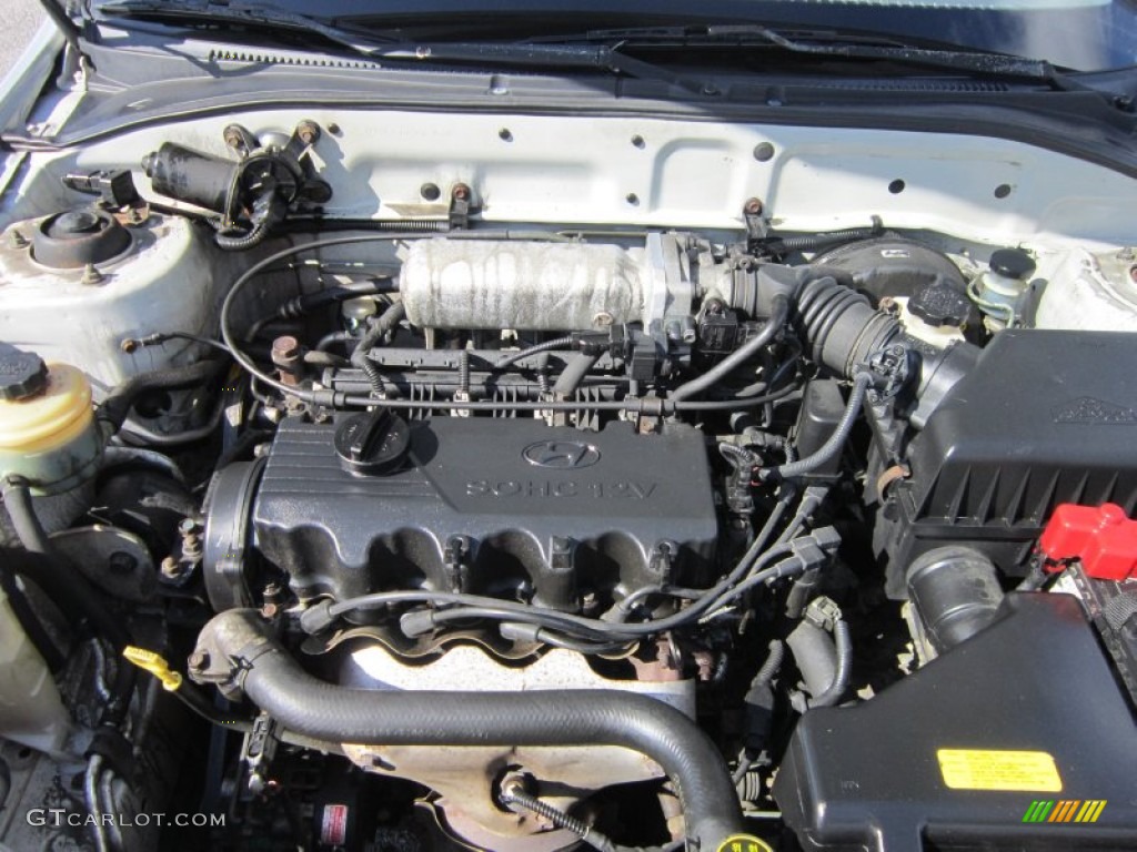 2001 Hyundai Accent L Coupe Engine Photos