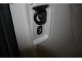 Dark Slate Gray/Light Graystone Controls Photo for 2009 Jeep Commander #65001927