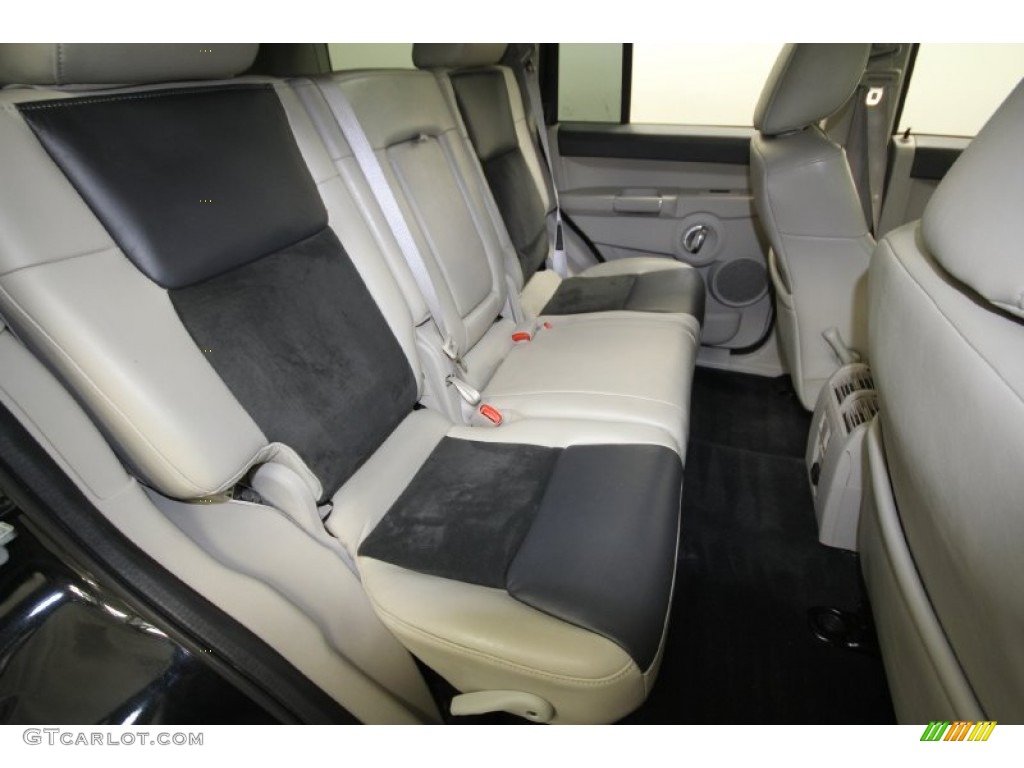 Dark Slate Gray/Light Graystone Interior 2009 Jeep Commander Overland 4x4 Photo #65001954