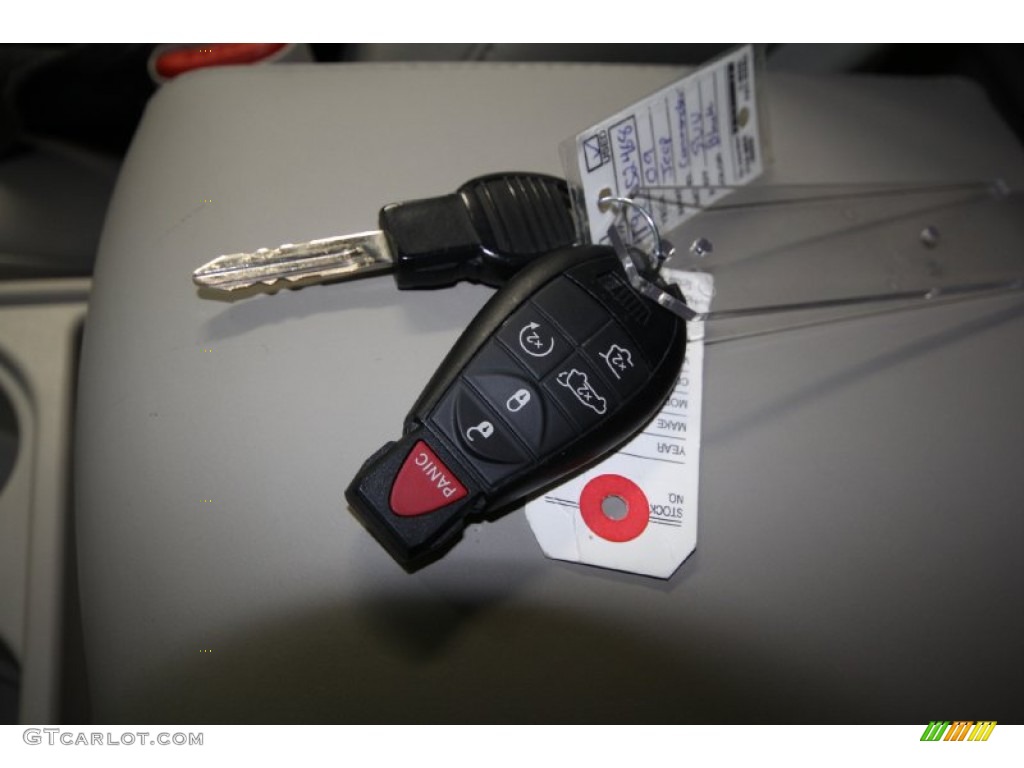 2009 Jeep Commander Overland 4x4 Keys Photo #65002059