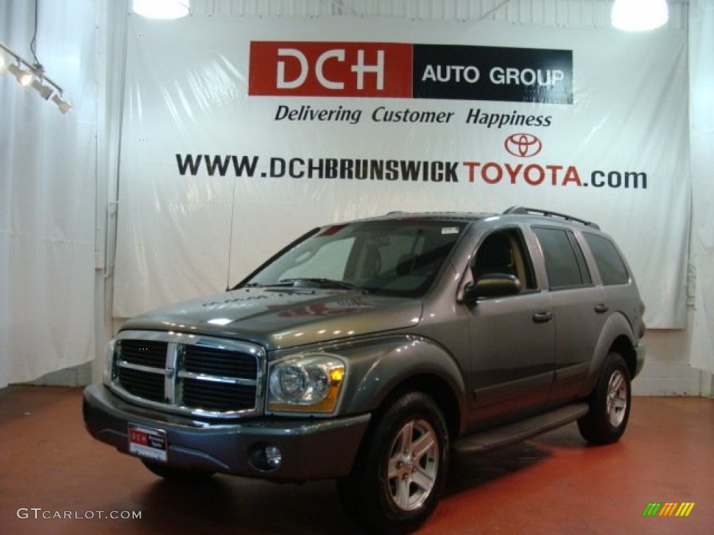 2006 Durango SLT HEMI 4x4 - Mineral Gray Metallic / Dark Slate Gray/Light Slate Gray photo #1