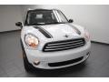 Light White - Cooper Countryman Photo No. 5