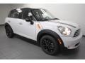 Light White - Cooper Countryman Photo No. 6