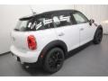 Light White - Cooper Countryman Photo No. 8