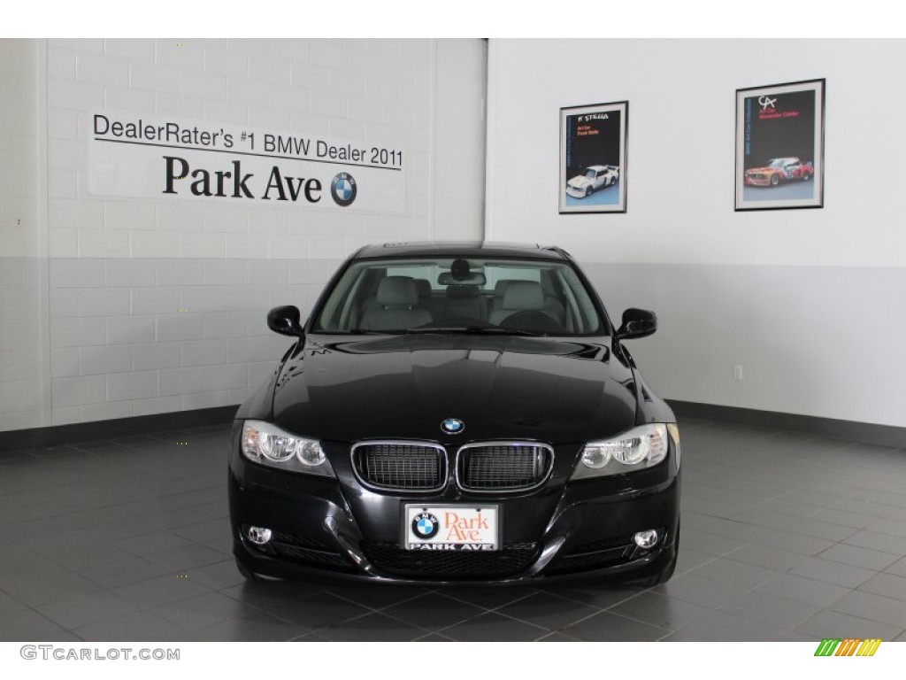 Black Sapphire Metallic BMW 3 Series