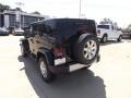 Black - Wrangler Unlimited Sahara 4x4 Photo No. 3