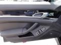 Black - Panamera 4 Photo No. 14