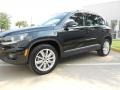Deep Black Metallic - Tiguan SE Photo No. 3
