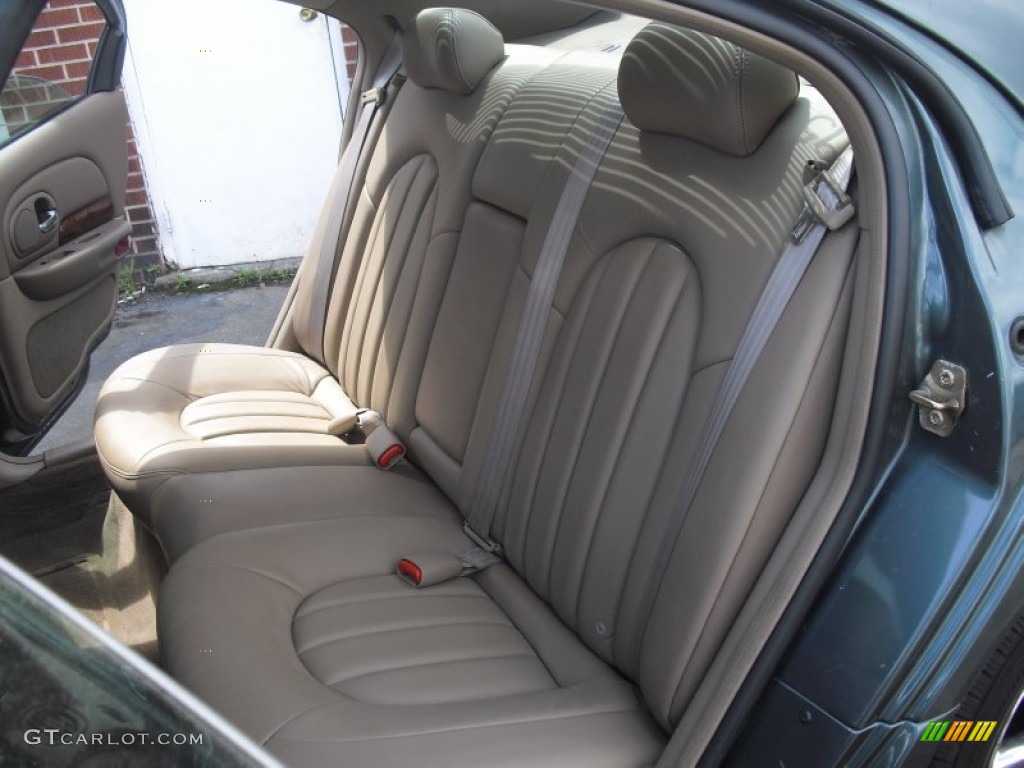 2002 300 M Sedan - Graphite Metallic / Sandstone photo #138