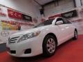 Super White - Camry  Photo No. 1