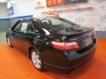 Black - Camry SE Photo No. 6