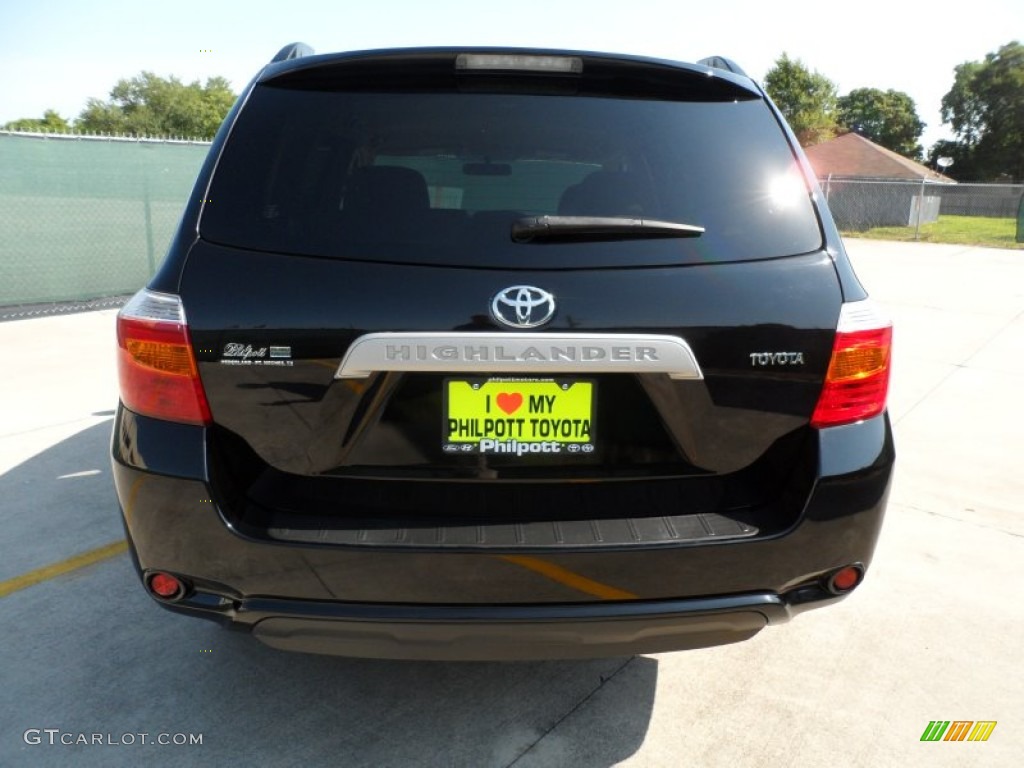2009 Highlander V6 - Black / Sand Beige photo #4