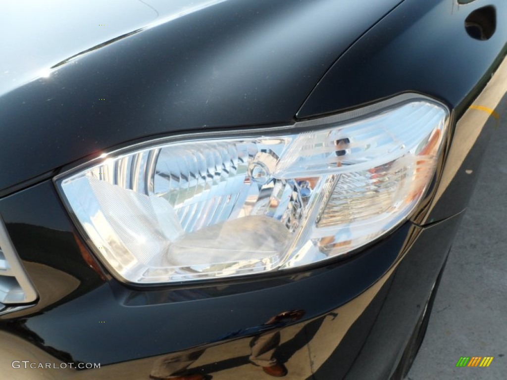 2009 Highlander V6 - Black / Sand Beige photo #9