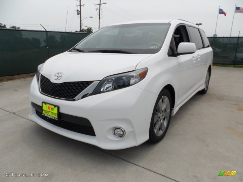 2012 Sienna SE - Super White / Dark Charcoal photo #7