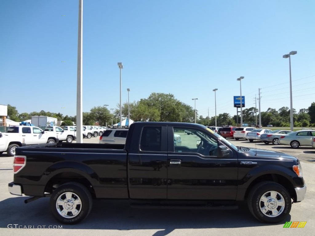 2010 F150 XLT SuperCab - Tuxedo Black / Medium Stone photo #9