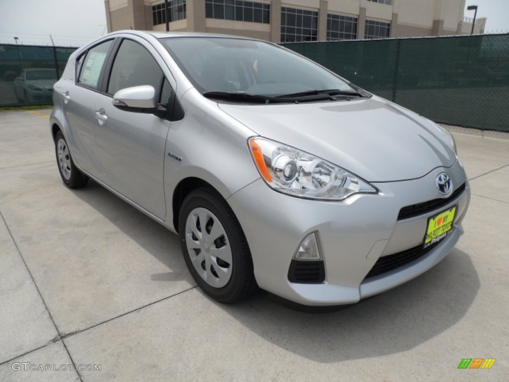 2012 Prius c Hybrid Two - Classic Silver Metallic / Light Blue Gray/Black photo #1