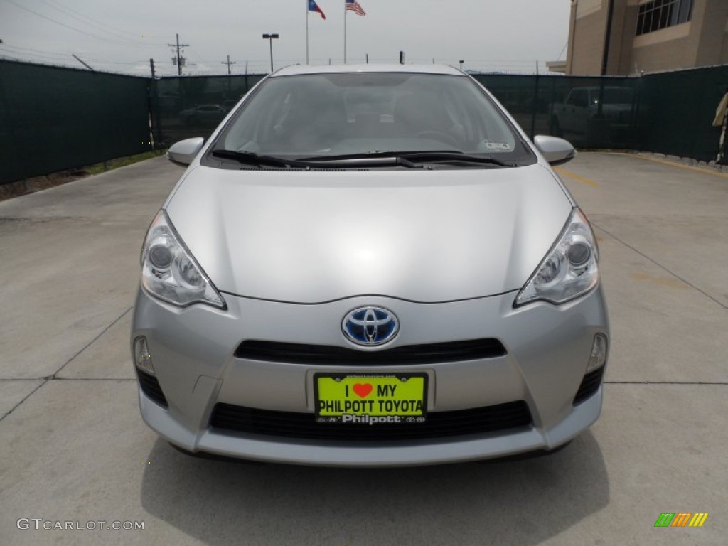 2012 Prius c Hybrid Two - Classic Silver Metallic / Light Blue Gray/Black photo #8