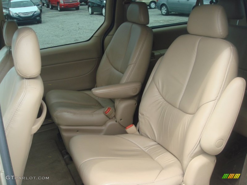 2000 Dodge Grand Caravan ES Rear Seat Photo #65037557